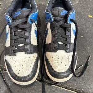 Nike Kids' Black and Blue Sneakers